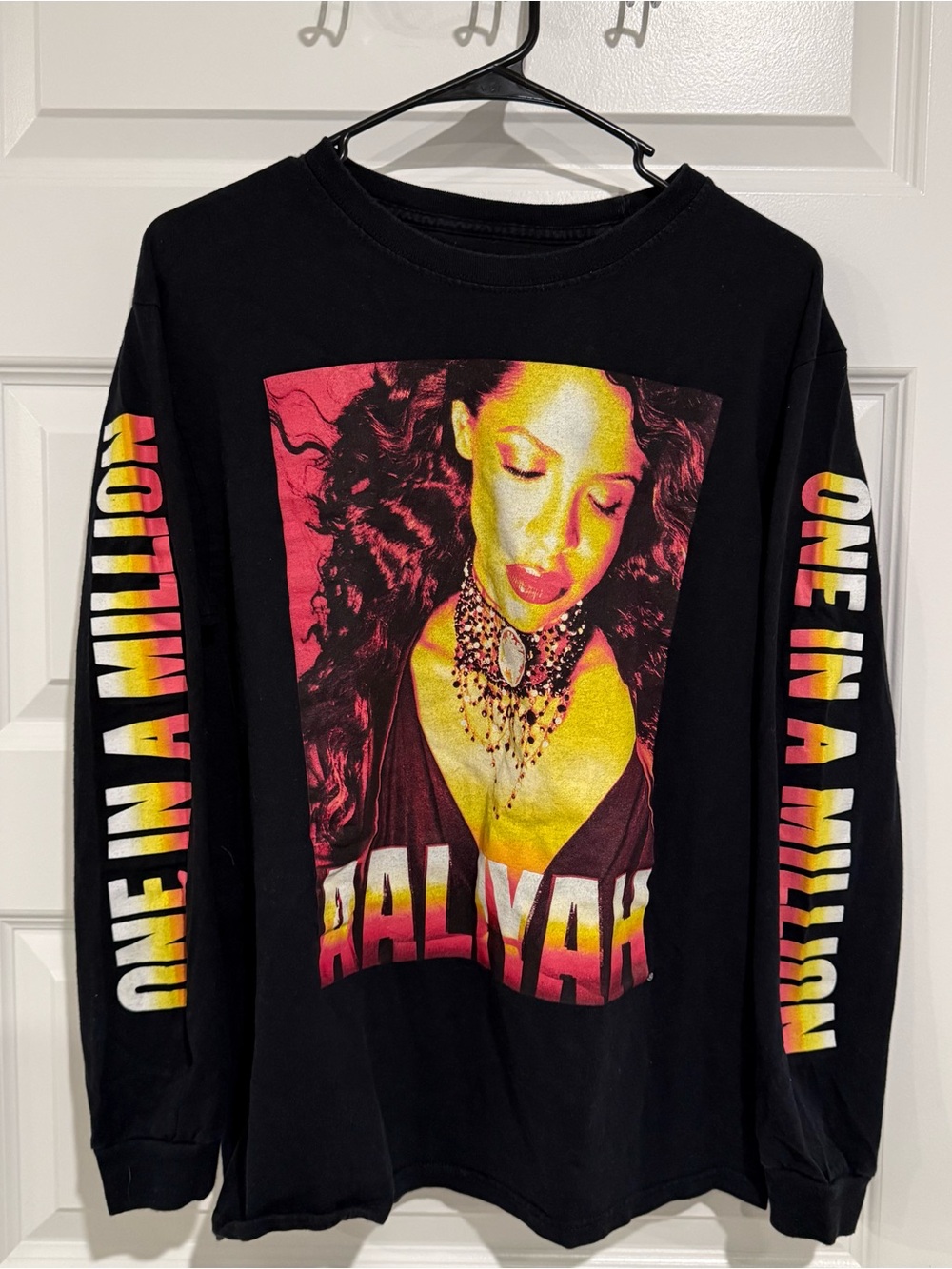 💙Aaliyah One in a Million Black Graphic Long Sleeve T-Shirt Medium